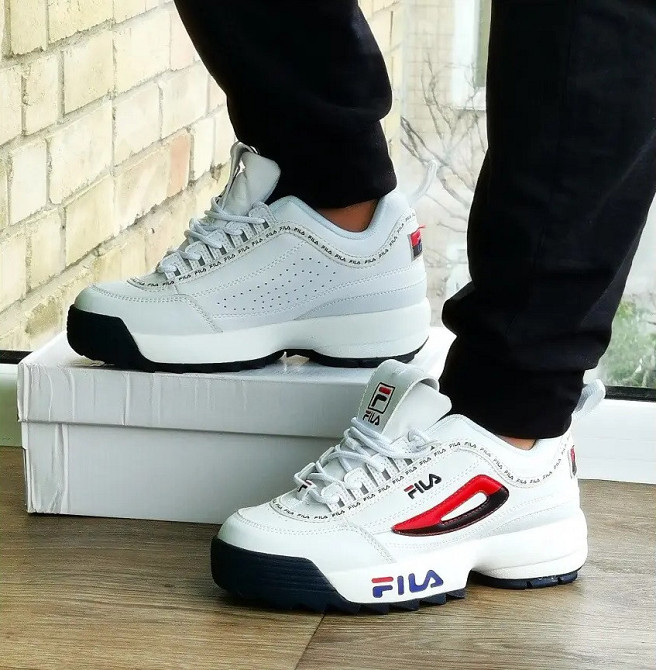 Кроссовки FILA Disruptor Белые Женские Кожаные Фила (размеры: 36,37,38,39,40) Видео Обзор Днепр - изображение 1