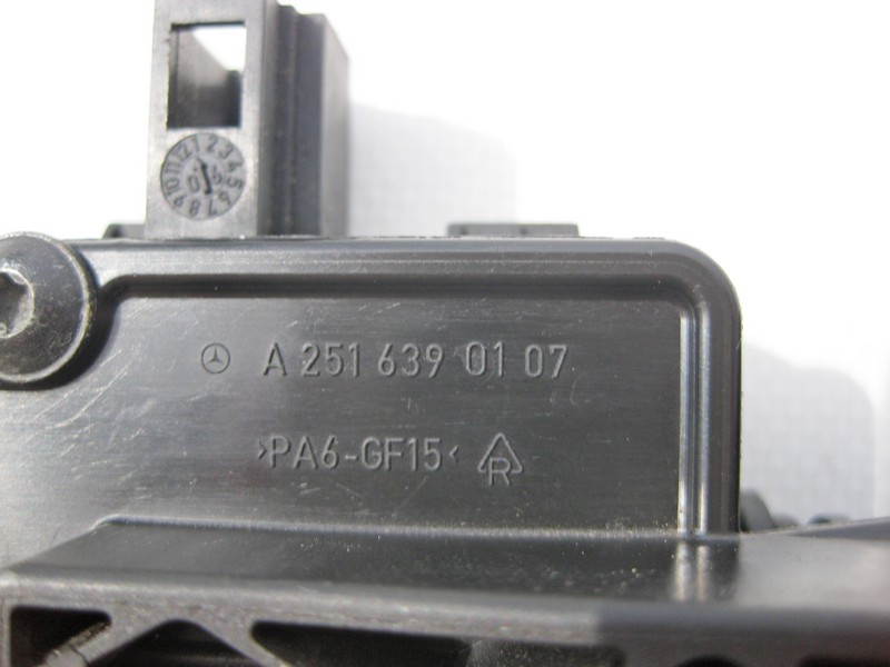 Mercedes-Benz  A2518200172 Механізм засувки лючка паливного бака GL X164 R-Class W251 Одеса - фото 8