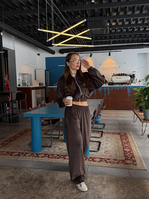 Женский повседневный велюровый костюм двойка: кофта и штаны плотный турецкий велюр Шоколадный, 42/46 Одесса - изображение 10