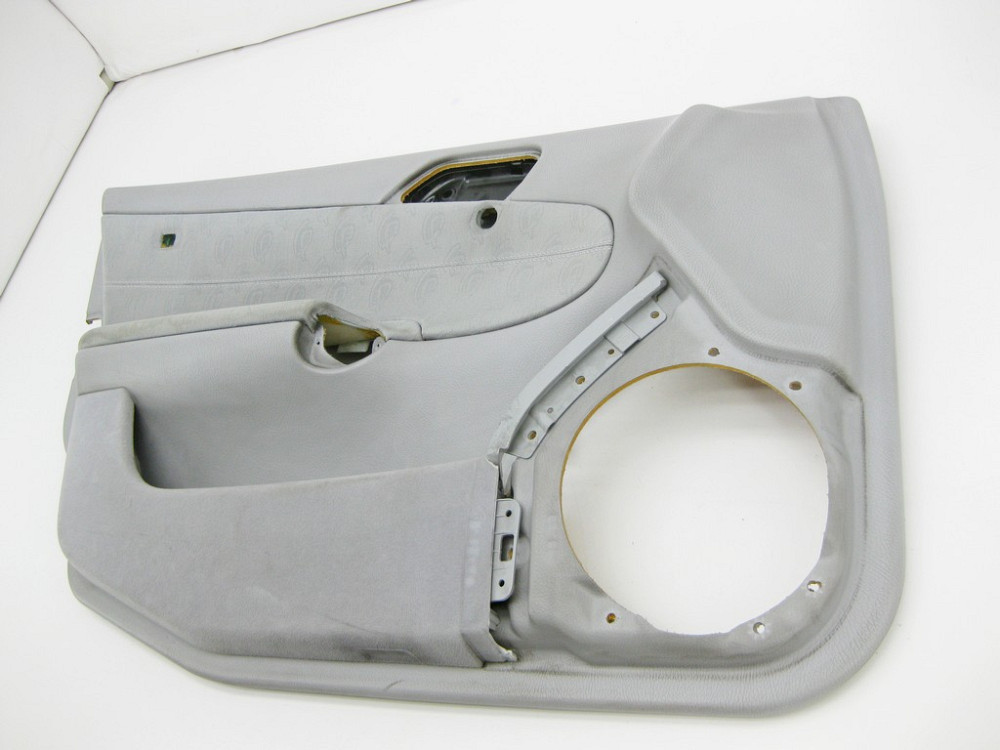 Mercedes-Benz  A2037201372 7E60 Передня ліва сера дверна карта з тканинною вставкою C-Class W203 Одесса - изображение 8