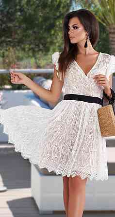 Біла гіпюрова сукня плісня (46) Київ