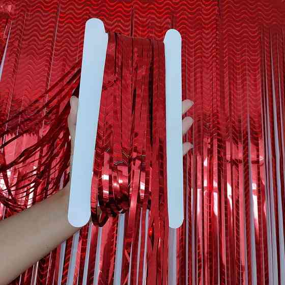 Дождик для фотозоны с блестящей голограммой 2 м на 1 м красный Киев