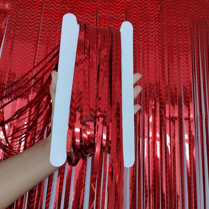 Дождик для фотозоны с блестящей голограммой 2 м на 1 м красный Киев - изображение 4