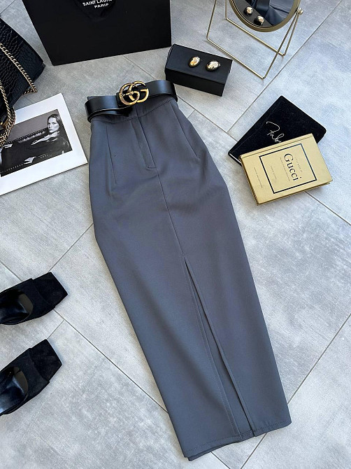 Женская классическая юбка из костюмки Серый, 44/46 Одесса - изображение 3