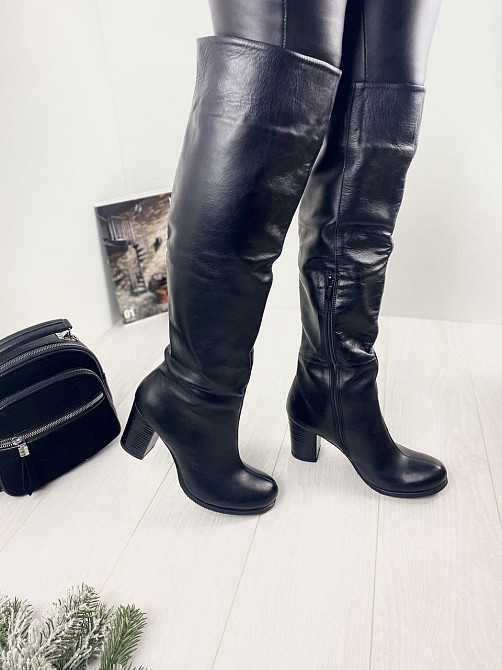 Ботфорти жіночі 14 чорні натуральна шкіра висота 43 см каблук 8 см обхват гомілки 36-38 см (170 Коломыя - изображение 2