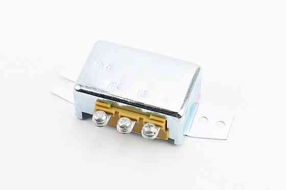 Реле регулятор напруги 33.3702 14V Київ