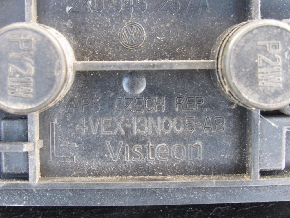 Ліхтар задній лівий VW Caddy 2004-2010 (2K0945111A) Ковель - изображение 3