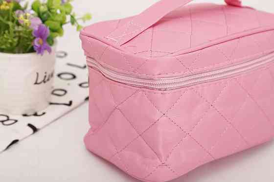 Косметичка женская 12 на 14 на 22 см розовый Киев