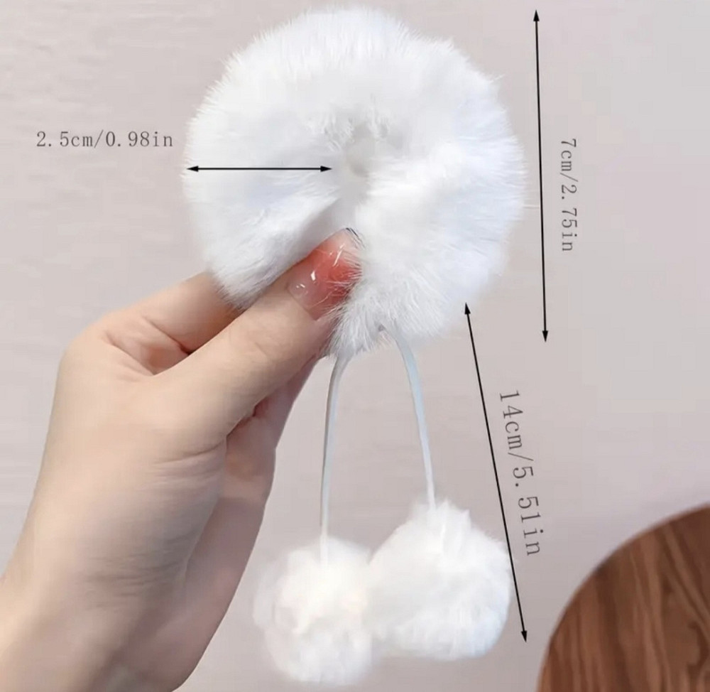 Гумки для волосся з хутра 2 шт Сміла - фото 2