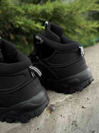 Тактичні демісезонні військові черевики чорного кольору чоловічі зносостійкі прошиті для служби весна. Львів