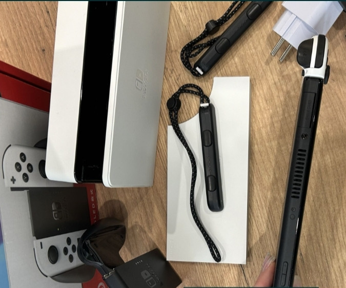Приставка ЦІЛИЙ НАБІР Новий Nintendo Switch OLED Киев - изображение 3
