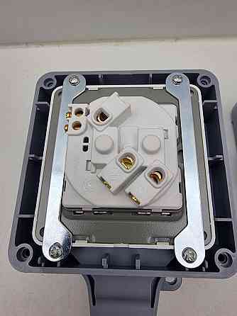 Зовнішня водонепроникна розетка з вимикачем SHYOSUCCE (товар вживаний) Луцк