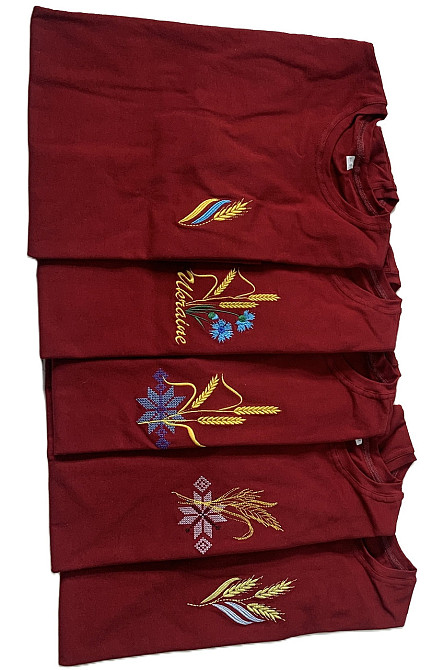 Женская невероятная вышитая футболка вышиванка цвета бордо с голубовато-желтым колосочком Киев - изображение 4