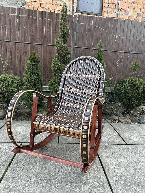 Крісло гойдалка плетена коричнева Київ - фото 2