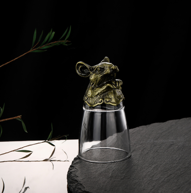 Набор рюмок Китайский гороскоп 30 мл х 12 шт Графин 300 мл в Кейсе Бронза Кременчуг - изображение 7