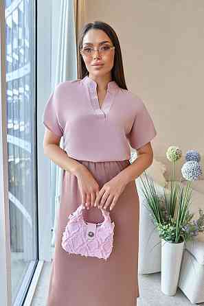 Летняя блуза с разрезным рукавом 