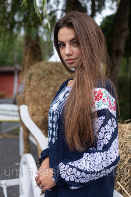 Жіноча жовта вишиванка на натуральному домотканному полотні "Анічка" Кривий Ріг - фото 6