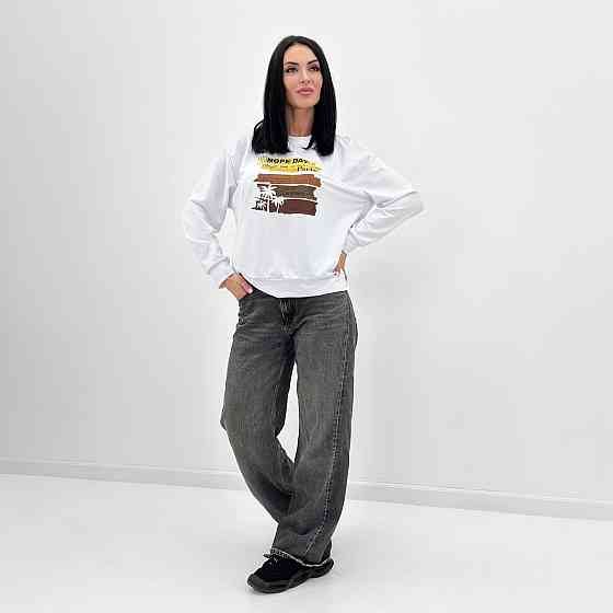 Демисезонный женский свитшот с принтом 