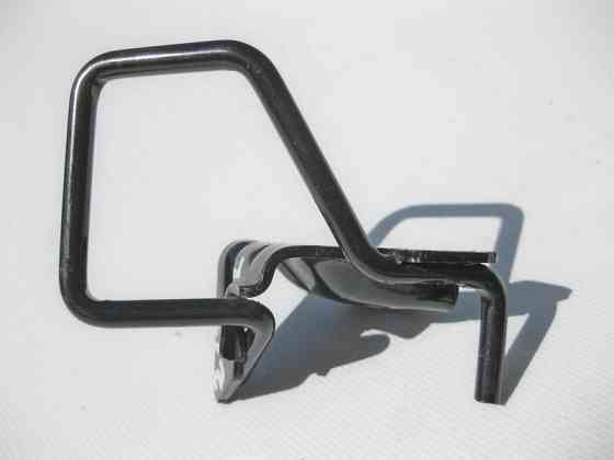 Mercedes-Benz  A2136181900 Тримач - кронштейн дитячого сидіння ISOFIX під заднім правим сидінням зліва Одесса