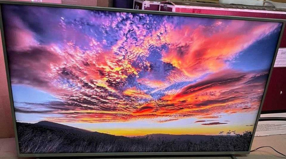 Телевизор Безрамный: 70