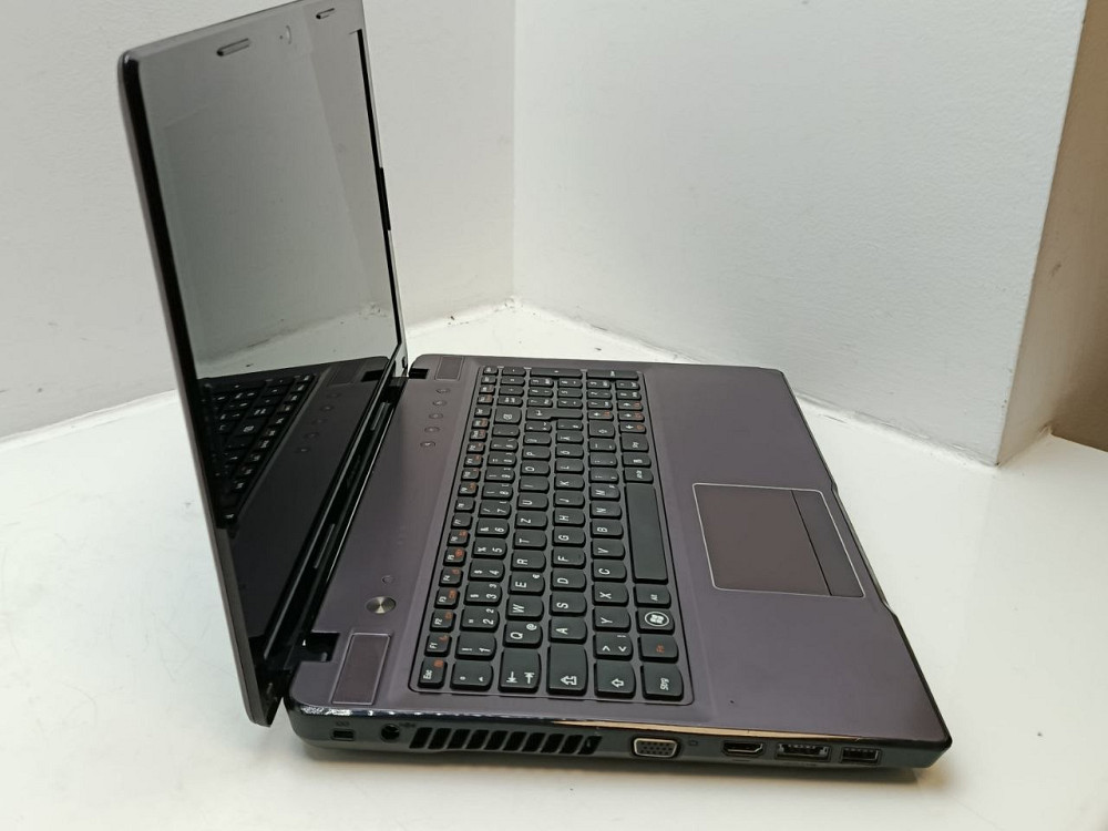 Ноутбук Lenovo Ideapad Z570 i7-2670QM\4\0\Nvidia GT540M АКБ+ (товар вживаний) Луцк - изображение 2
