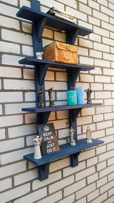 Настенная полка 