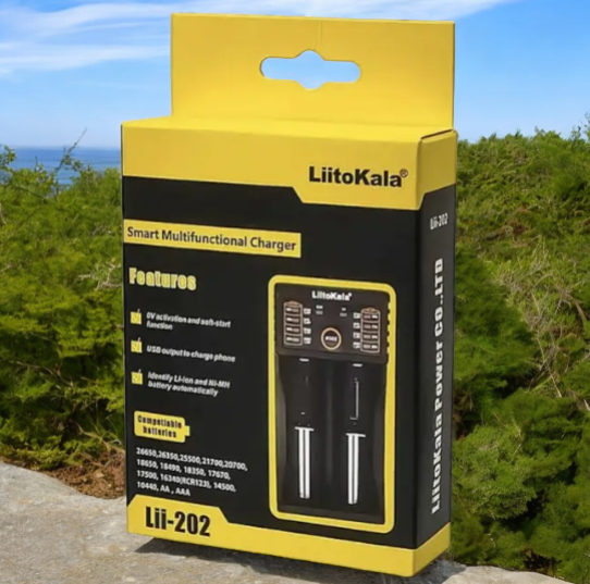 Универсальное зарядное устройство LiitoKala Lii-202 для 18650, AA, AAA Li-Ion  ток 0.5, 1А, 2 канала Одесса - изображение 1
