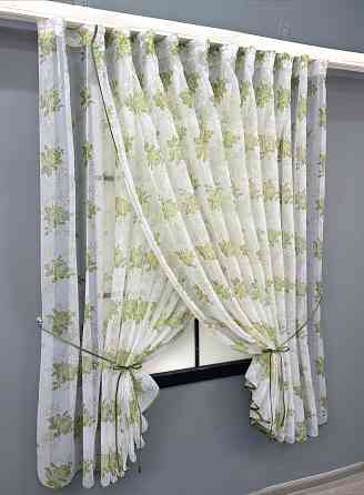 Кухонные шторки VR-Textil № 101к с подвязками Белый с салатовым 320х170 см (52-1210) Киев