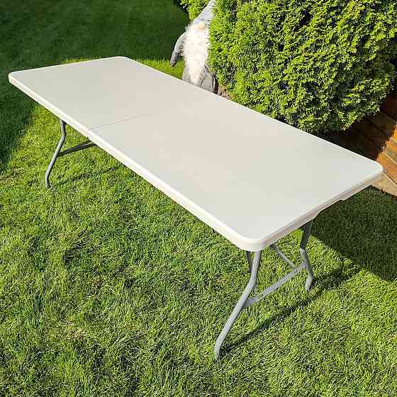 Складаний стіл для дому та відпочинку Київ