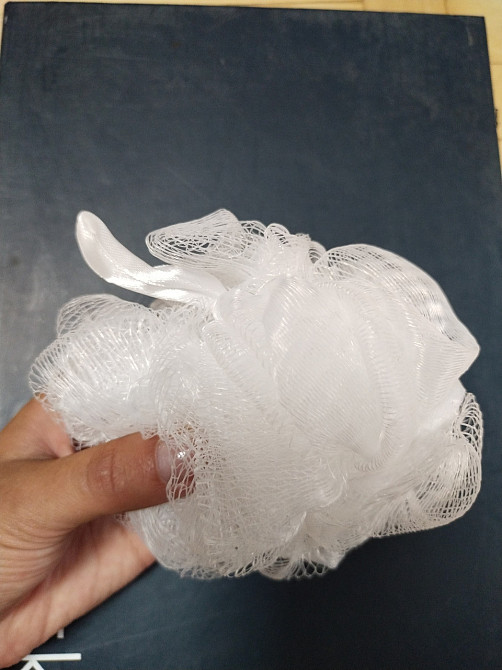 Мочалка для душу біла - діаметр приблизно 12см Київ - фото 1