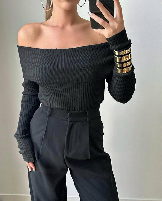 Жіночий романтичний лонгслів зі спущеними плечима турецький  широкий рубчик мустанг Одеса - фото 4