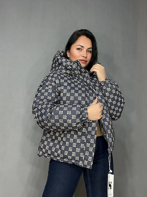 Куртка жіноча оверсайз демісезонна HAIZIYUAN 192 з капюшоном візерунок літери m графіт, графіт, L Київ - фото 7