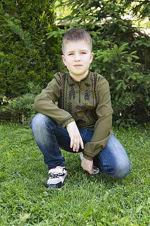 Детская вышиванка для мальчика длинный рукав льняная хаки, детская этническая одежда , детские вышиванки Киев