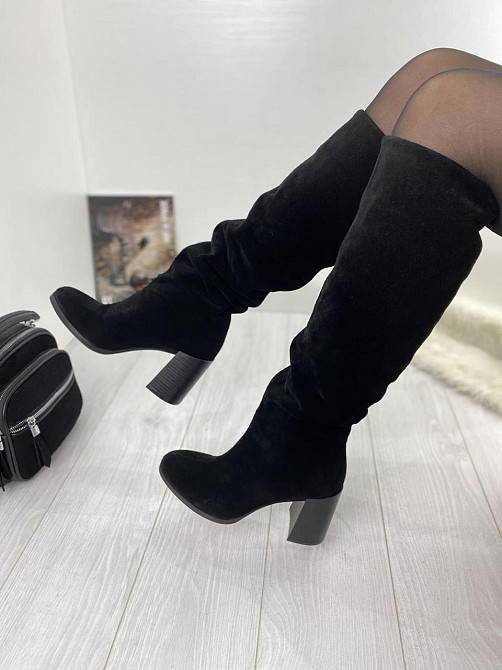 Injers Чоботи жіночі замшеві демісезонні весна-осінь на підборах чорні, з натуральної замші р. Коломия - фото 5