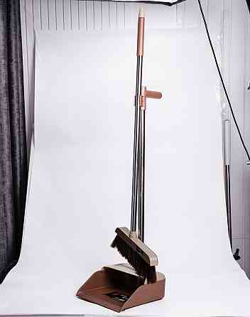 Набір веник та совок на довгій ручці для прибирання Київ