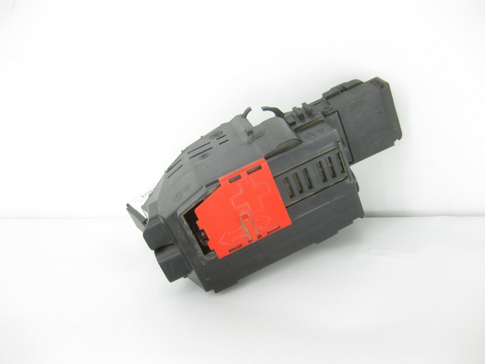 Mercedes-Benz  A1665405202 Блок запобіжників та плюсовий клем для прикурювання в моторному відсіку праворуч ML/GLE W166 GLE Coupe C292 GL/GLS X166 Одеса - фото 1