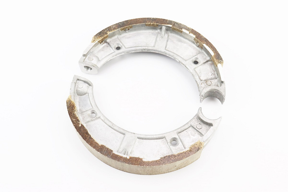 Гальмівні колодки передні к-кт 2шт Київ - фото 1