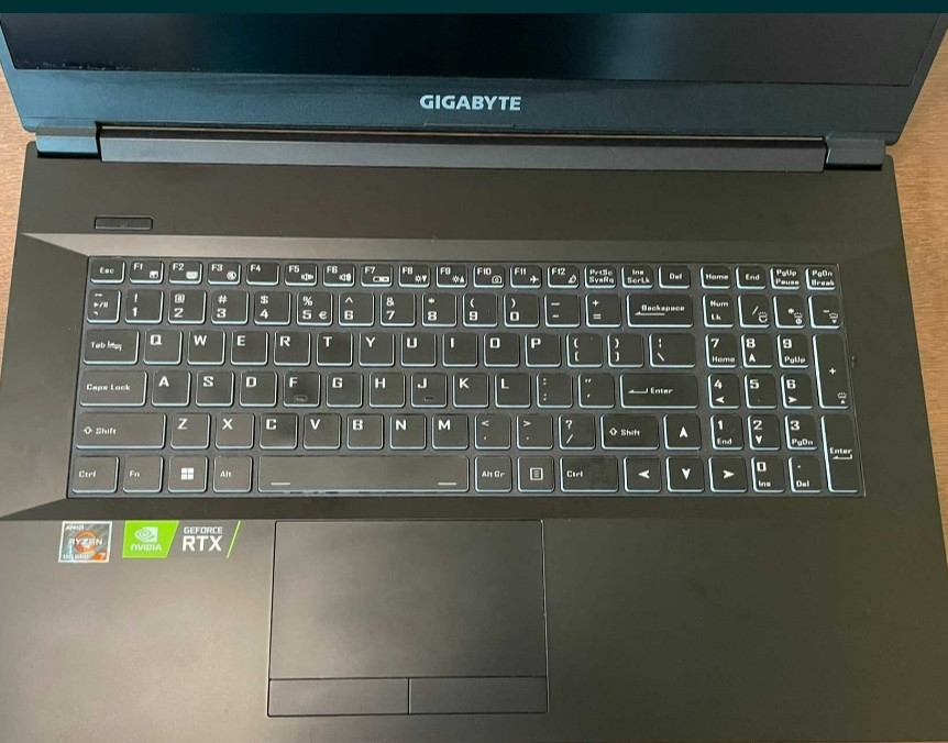 Ноутбук 17 FHD Gigabyte A7 K1 Киев - изображение 5