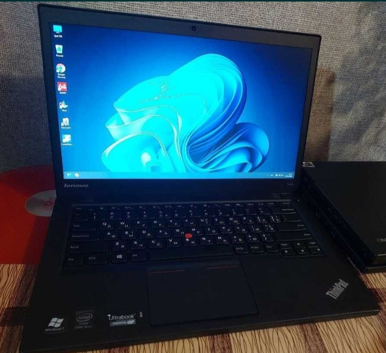 Ноутбук Lenovo Think Pad T440S/ HD+/ Core 15-4300U/ 8Gb./ SSD256Gb. Киев - изображение 6