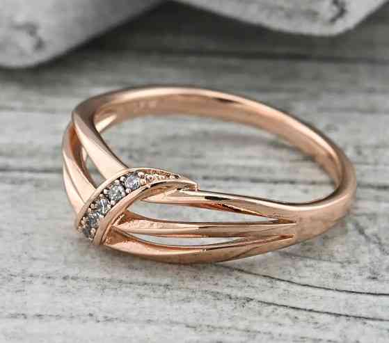 Кольцо Xuping 36510, 18 размер (ширина 8мм), белые финиты, позолота РО Киев