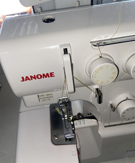 Новый Качественный Оверлок на 4 нити качестенный брендовый настроен. Харків - фото 3