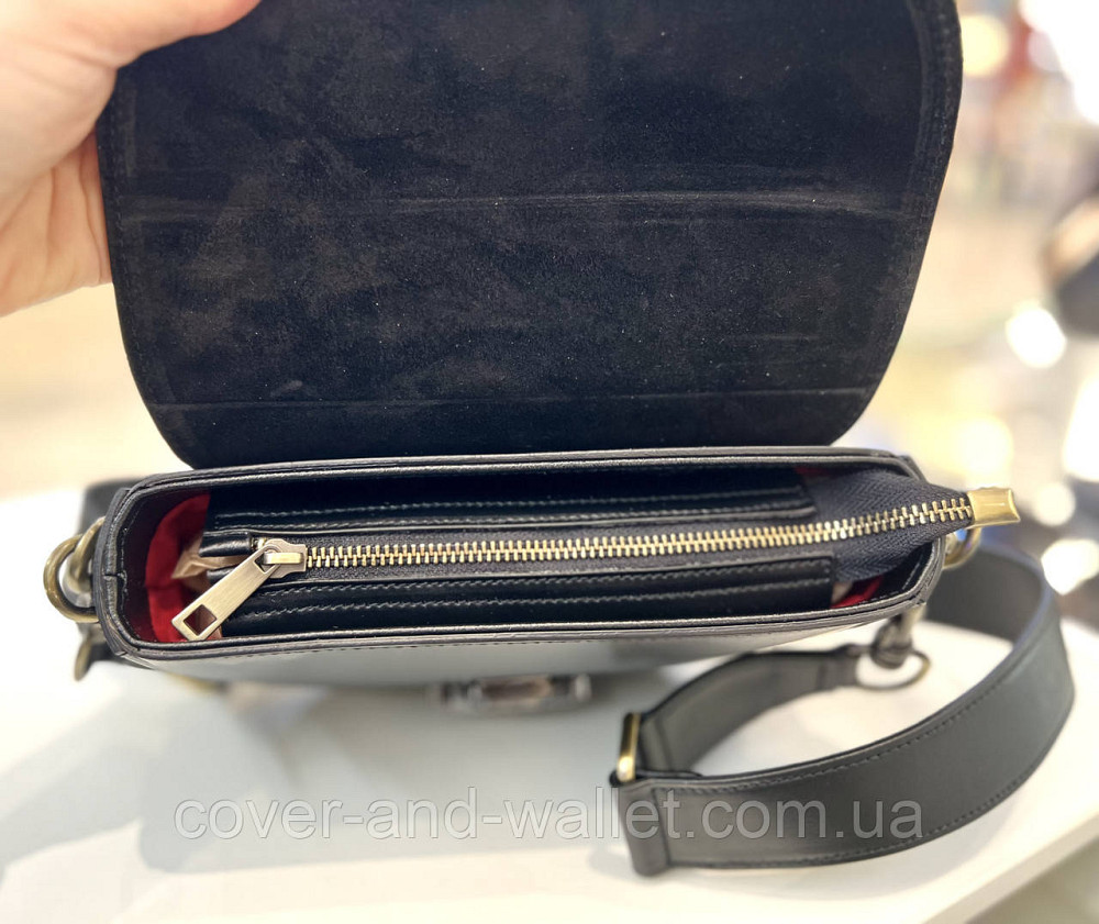 Полукруглая женская сумка кросс-боди из гладкой кожи черного цвета Virginia Conti Киев - изображение 8