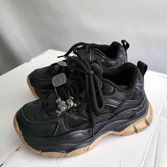 Кроссовки  для девочки подростка черные 33,34,35,36,37,38 Николаев