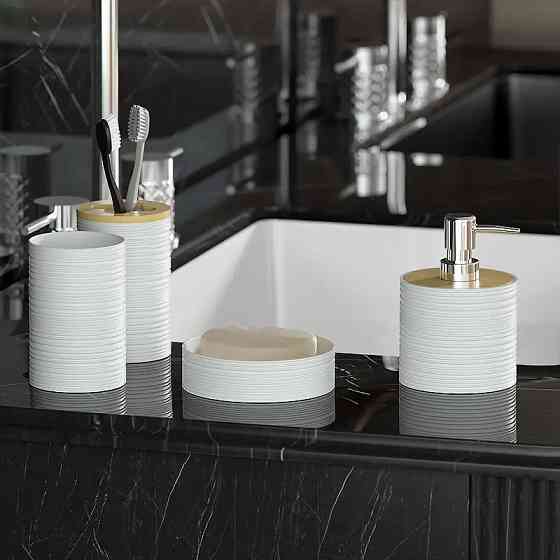 Набор аксессуаров 4в1 для ванной и душа, мыльница,дозатор для мыла, стаканы,пластик,белый Каменец-Подольский