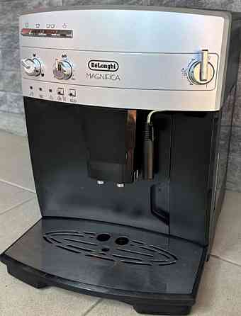 Кавомашина Delonghi Magnifica ESAM 3000/3200 Киев