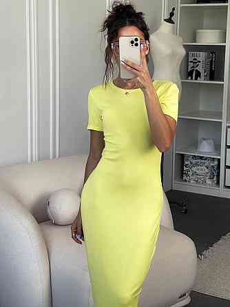 Жіноче базове обтисле максіплаття в стилі скікс турецька натуральна віскоза Банановий Одеса