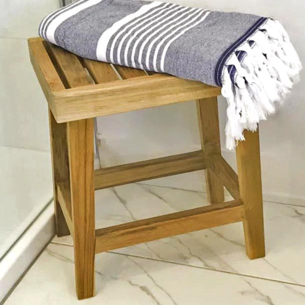 Табурет для ванной 