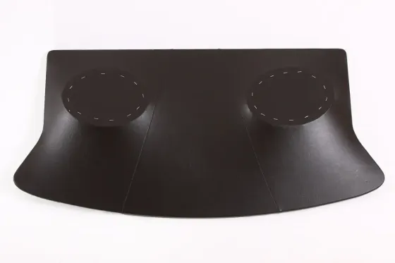 Полка багажника Славута АвтоКомфорт под колонки кожзам черный Винница