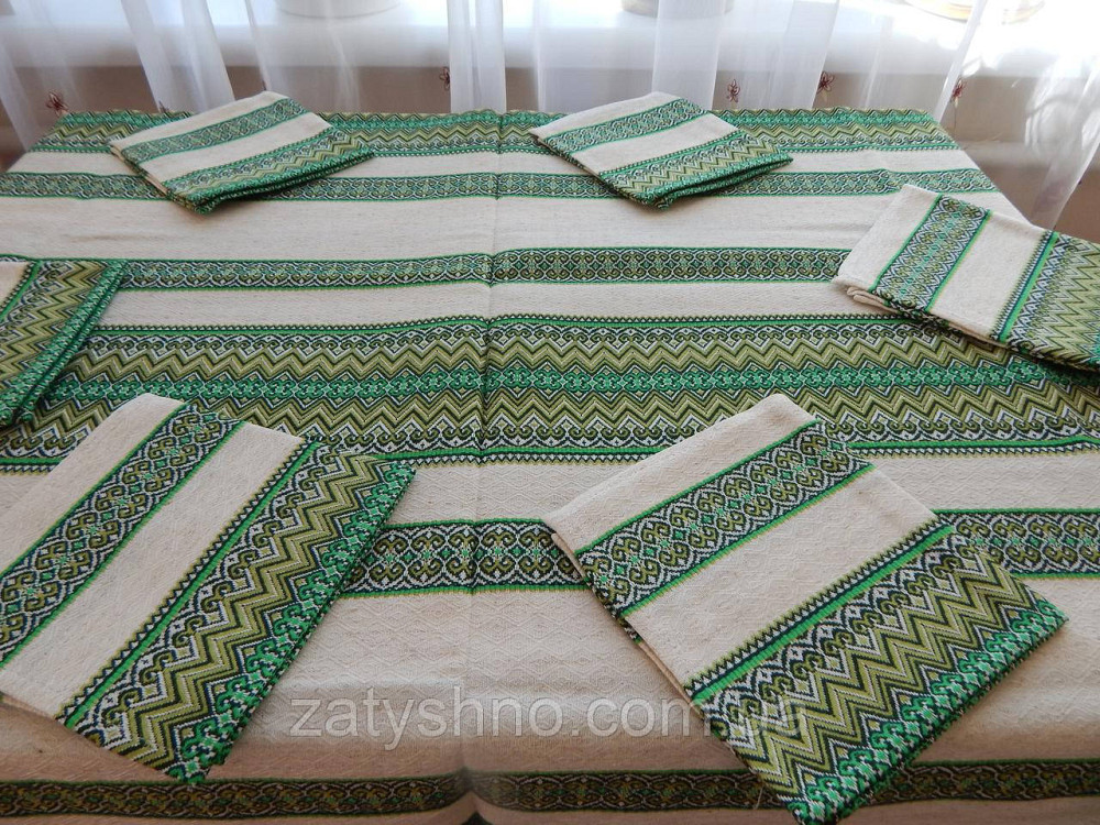 Зеленый комплект скатерти и салфетки вышитые Киев - изображение 1