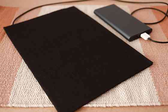 Грілка переносна від Power Bank ТРІО 05002 5В, 20х30 см, чорна Вінниця